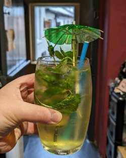 Cocktails & Mocktails